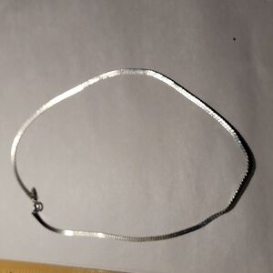 Sarah Coventry Silvertone Necklace